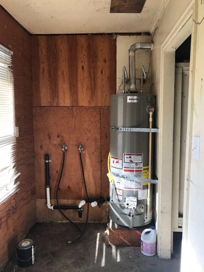 Building Photo - Arcata House