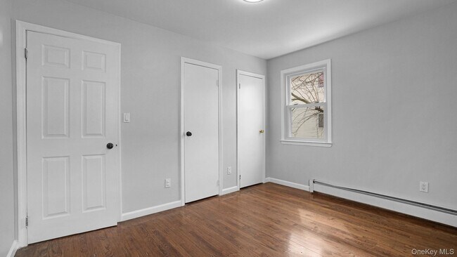 Building Photo - 146-06 228th St