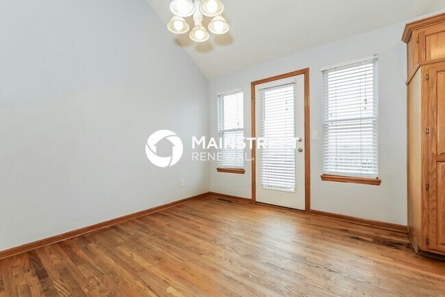 Building Photo - 4 Bedroom Pet-Friendly Home in Grain Valley, MO with Main Street Renewal