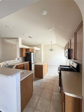 Building Photo - 3121 Fox Hollow Dr