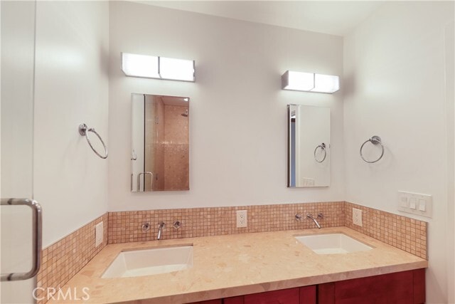 Building Photo - 440 Cress St