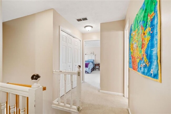 Building Photo - 210 Timber Laurel Ct