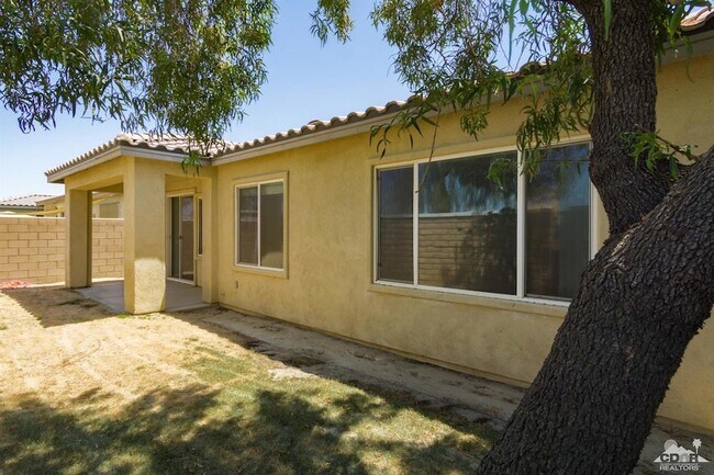 Building Photo - 49559 Pacino St