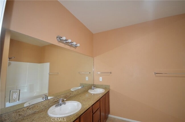 Building Photo - 13828 Luis Dr