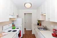 Building Photo - Brewster Place