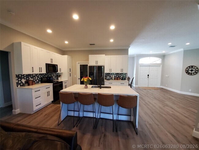 Building Photo - 13917 Sheffield Ct