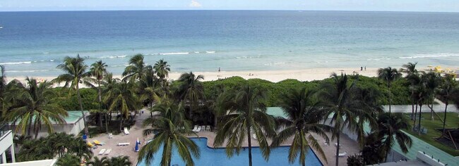 Building Photo - 6345 Collins Ave