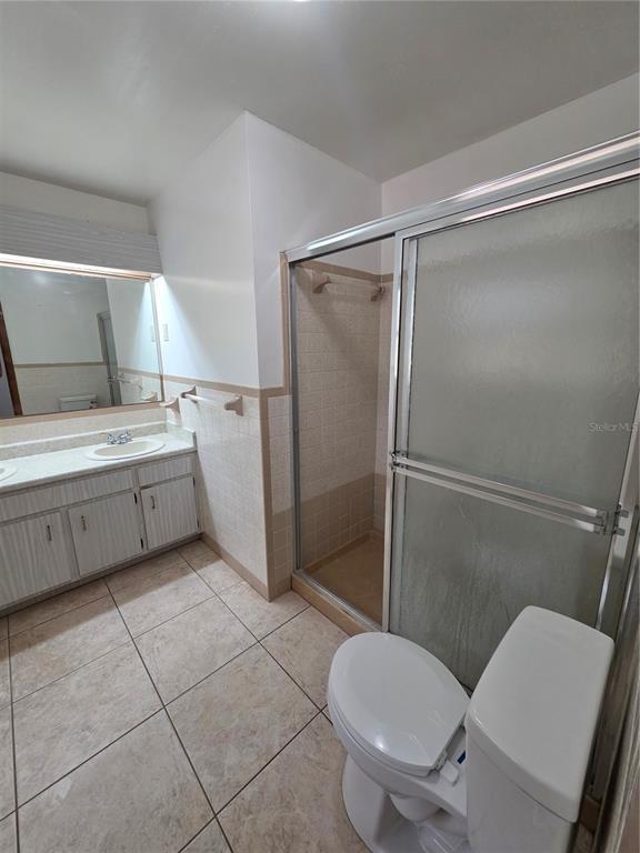 Building Photo - 2301 NE 32nd St