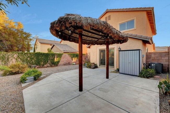 Building Photo - Remodeled Three Bedroom in Summerlin! No carpet!