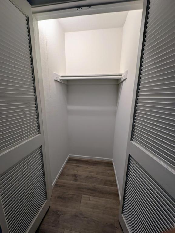 Building Photo - 1312 S Saltair Ave