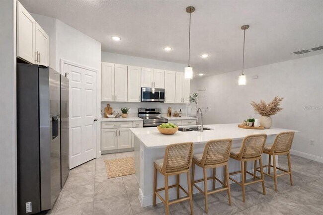 Building Photo - 16054 SW 55th Avenue Rd