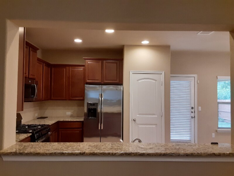 Building Photo - 1112 Greyback Dr