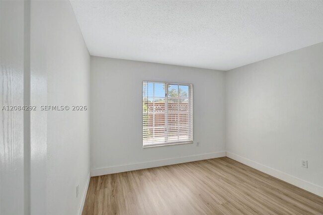 Building Photo - 4804 NW 79th Ave