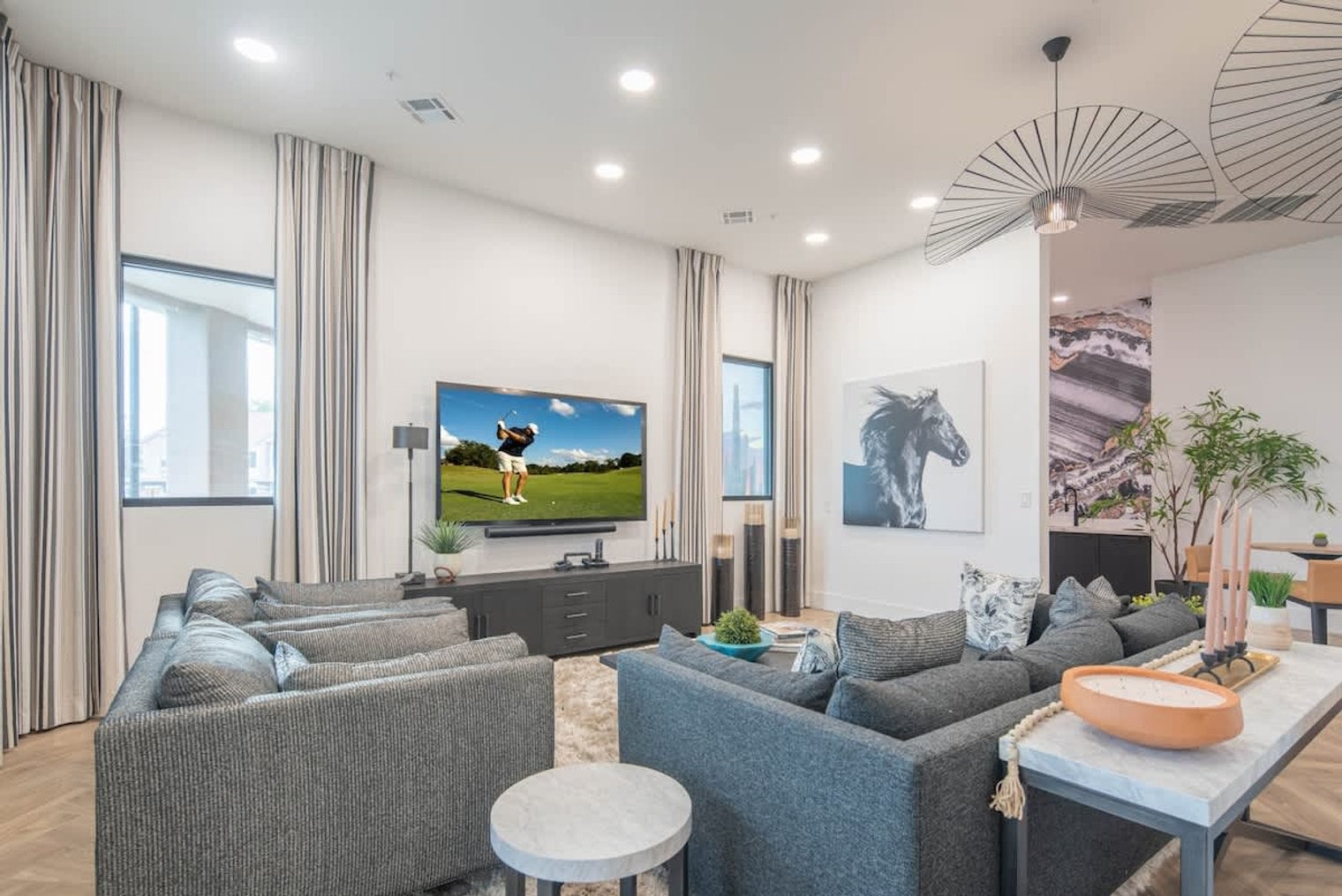 Building Photo - 7900 E Princess Dr