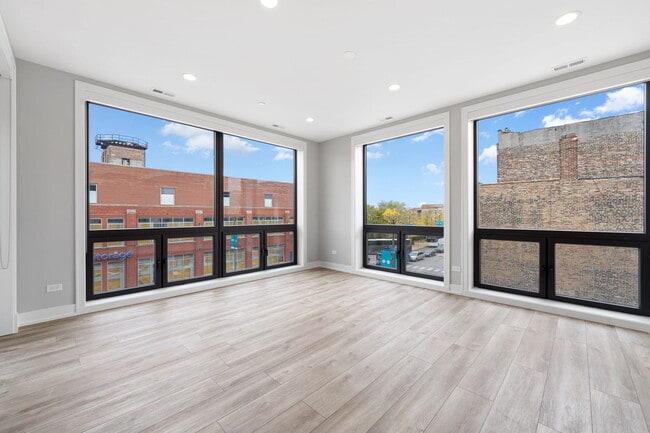 Building Photo - 1606 S Ashland Ave