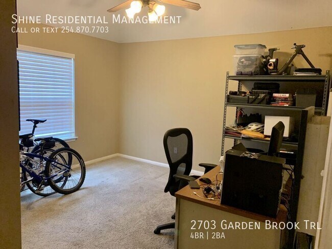 Building Photo - 2703 Garden Brook Trail