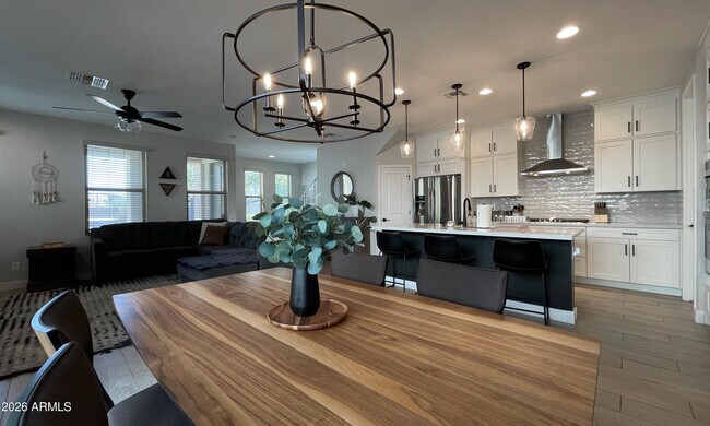 Building Photo - 25338 N 20th Ave