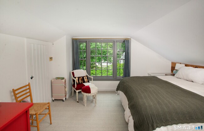 Building Photo - 3 Millstone Rd
