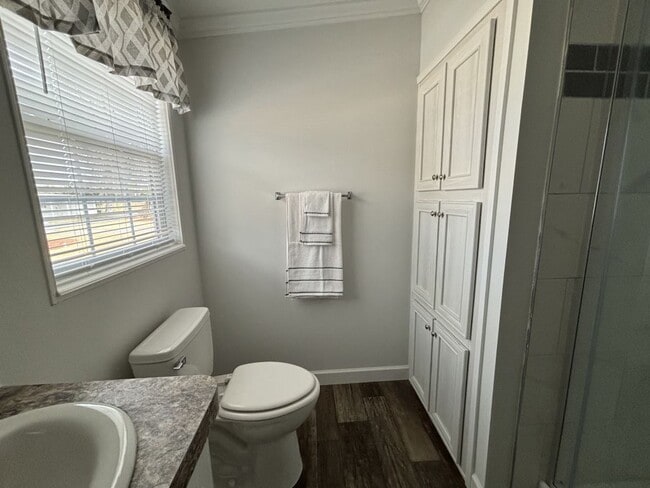 Building Photo - 1 Kimberly Ct