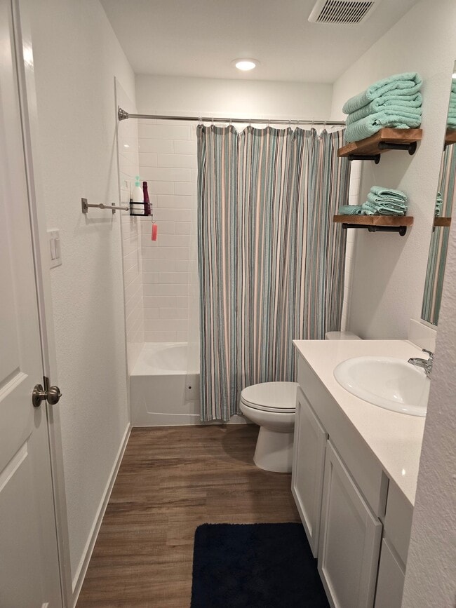 Building Photo - 21519 Carosella Dr
