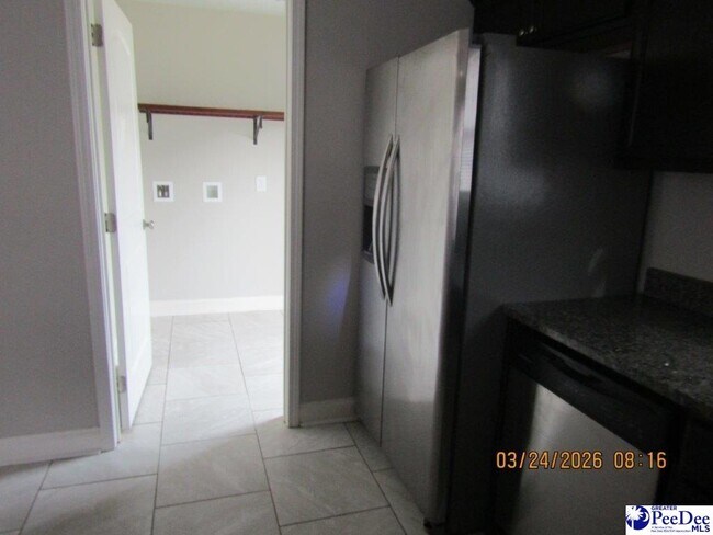 Building Photo - 1491 Rosedale St