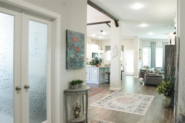 Building Photo - 9327 Victory Cyn Ln