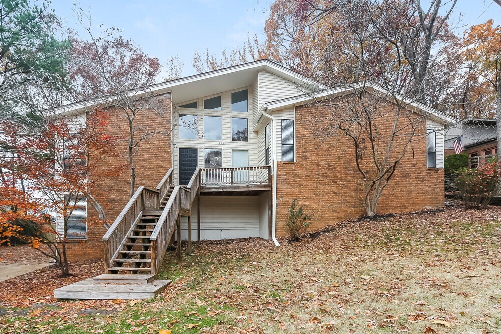 Building Photo - 353 Ericson Rd