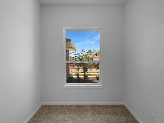 Building Photo - Beautiful 3 Bed Home in The Grove | Move-In Ready