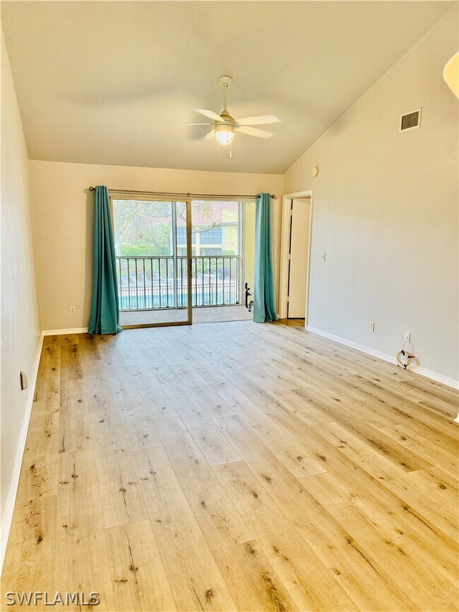 Building Photo - 2750 Kings Lake Blvd