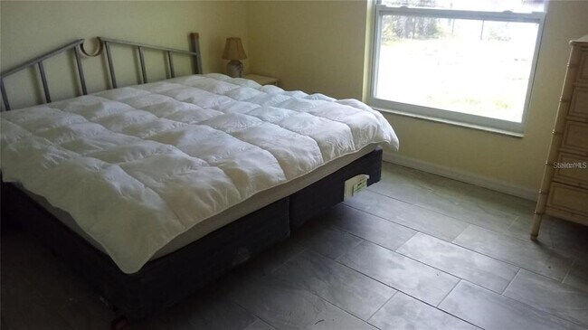 Building Photo - 758 Spring Lake Blvd NW