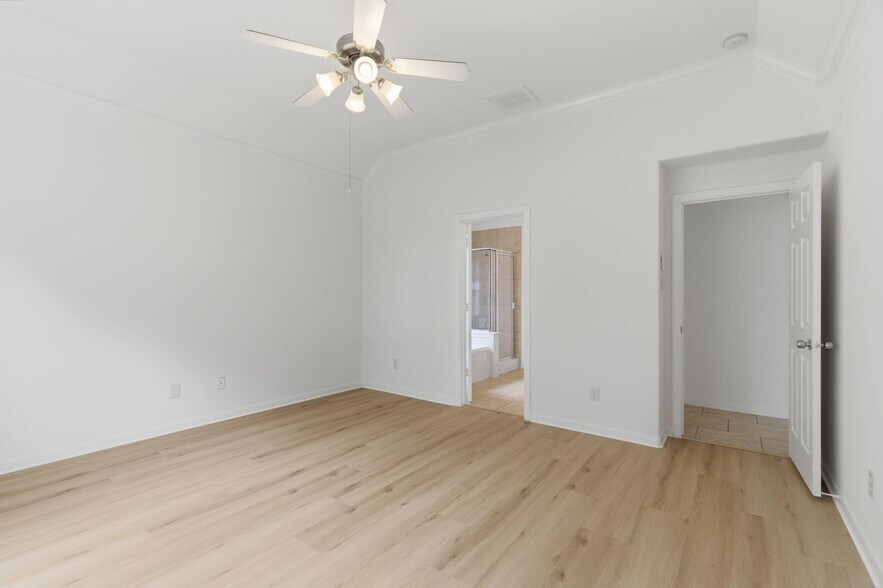 Building Photo - 20203 Windsor Trace Ln