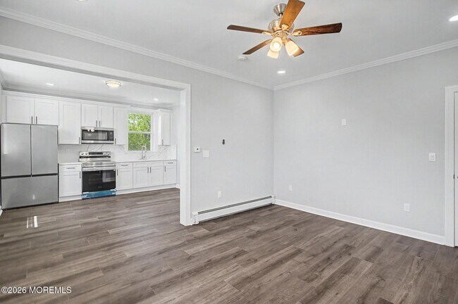 Building Photo - 605 NJ-35