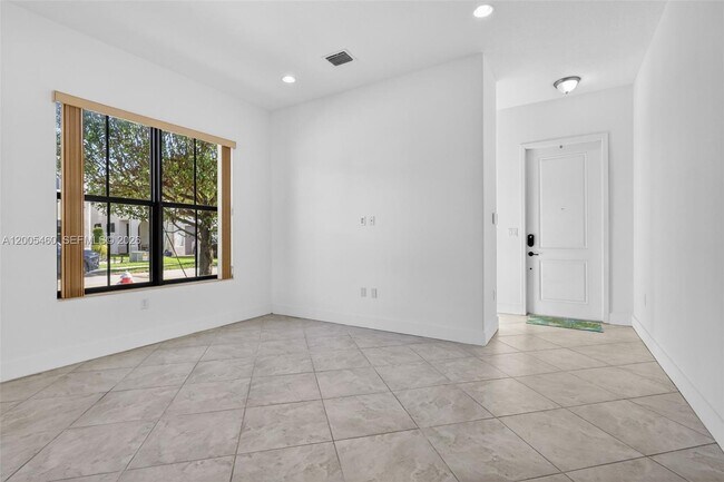 Building Photo - 9886 W 34th Ave