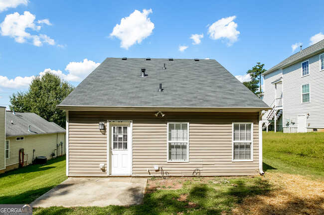 Building Photo - 913 Shiloh Ridge Trail