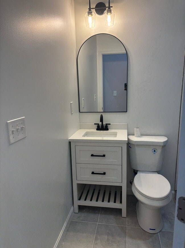 Primary Photo - 1919 McCulloh St