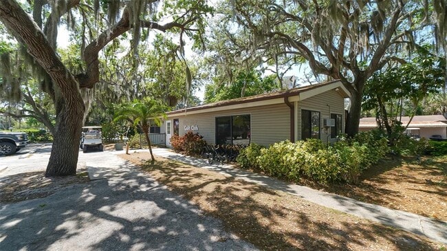 Building Photo - 618 Bird Bay Dr S