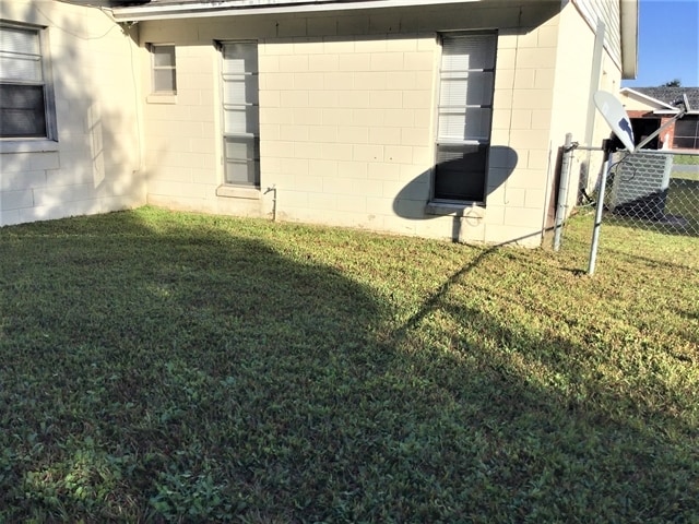 Building Photo - 136 W Cedarwood Cir