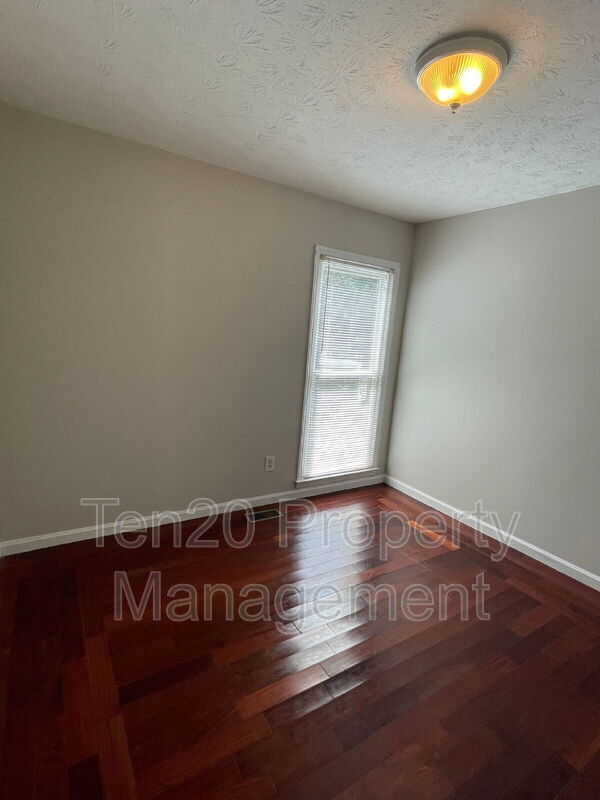 Building Photo - 7308 Paprika Ln