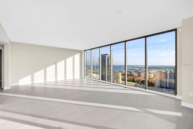 Building Photo - 275 1st Ave S