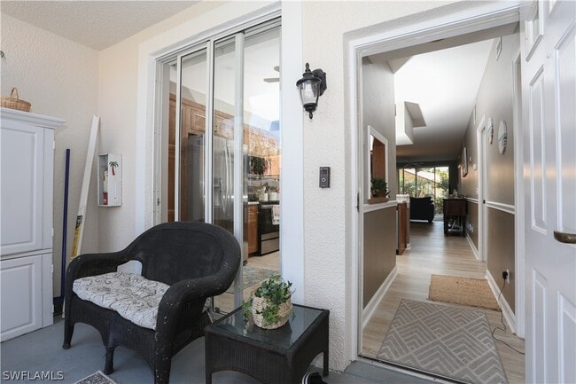 Building Photo - 2265 Hidden Lake Dr