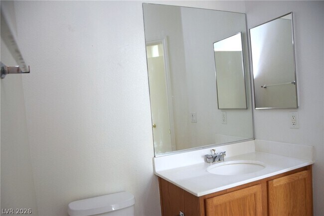 Building Photo - 9493 Grove Ridge Ave