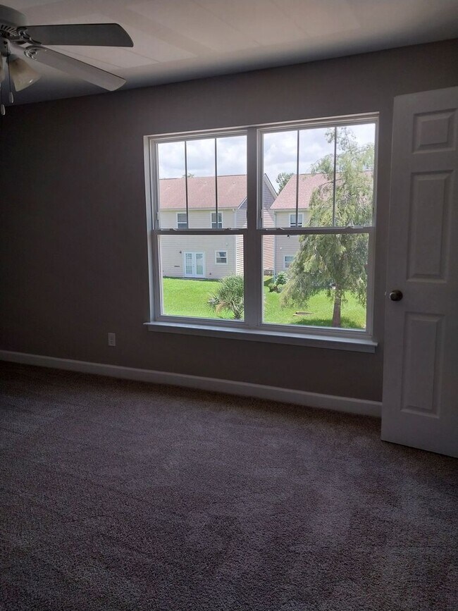 Building Photo - 255 Callaway Chase Ln