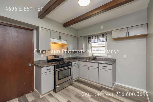 Building Photo - 4696 E 85th St
