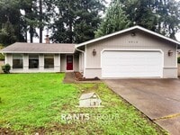 Building Photo - Spacious Lacey Home with Private, Wooded Backyard Setting!