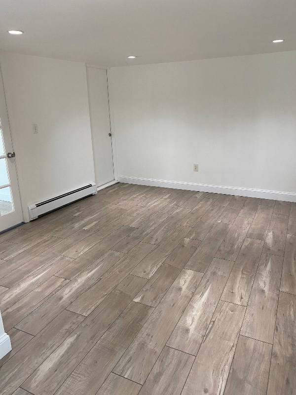 Building Photo - 111 Bridge St