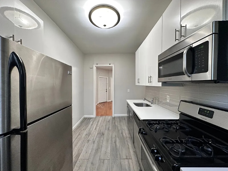 Building Photo - 98 Wayne St