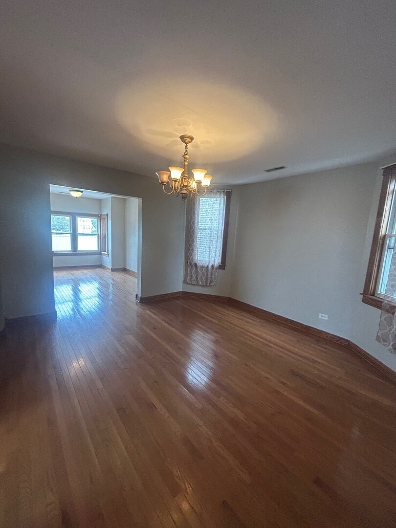 Building Photo - 3532 N Elston Ave