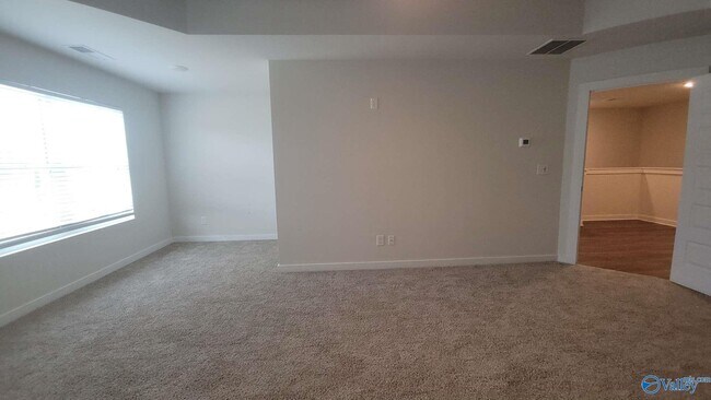 Building Photo - 7203 Chatfield Wy NW