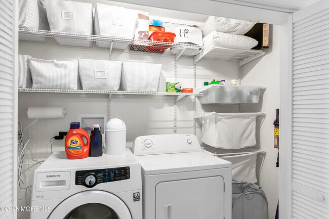 Building Photo - 250 Ocean Ave