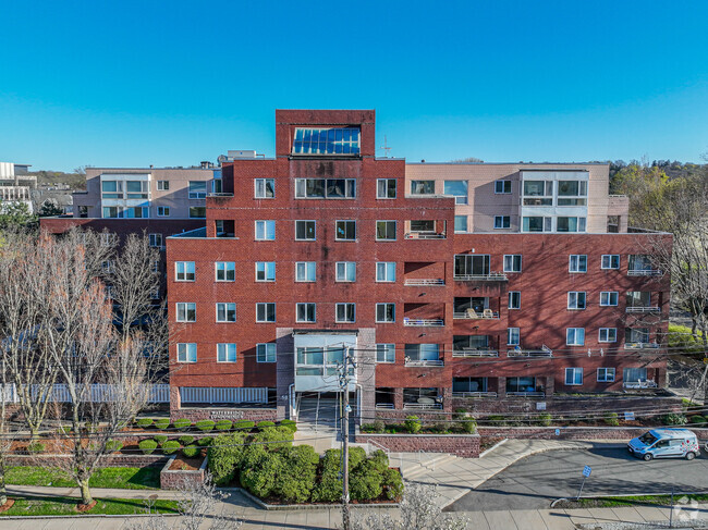 50 Watertown St alt - Waterbridge Condominium